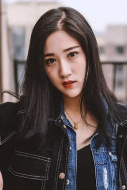 Photo of Pei Zhengzheng