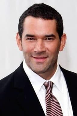 Photo of Eduardo Santamarina