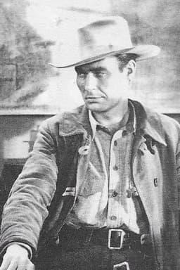 Photo of Paul Sutton