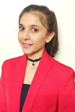Photo of Sara Gesawat