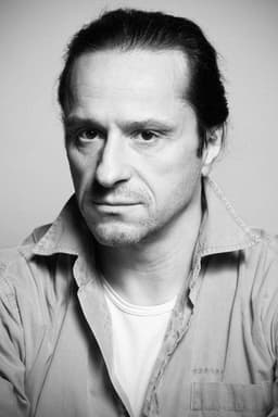 Photo of Claudiu Bleonţ