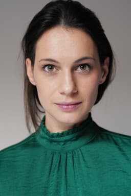 Photo of Leni Adams