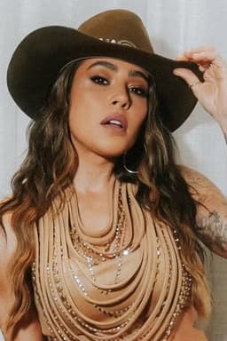 Photo of Lauana Prado