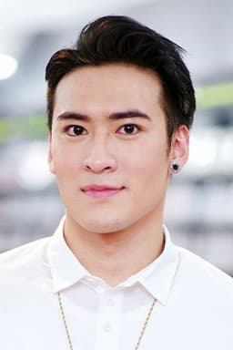 Photo of Kris Shen