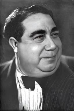 Photo of Manuel Requena