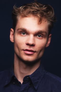 Photo of Lucas Iverson