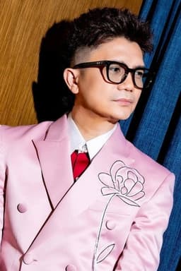Photo of Vhong Navarro