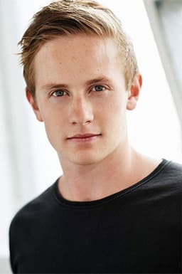 Photo of Lee Cormie