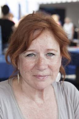 Photo of Éva Darlan