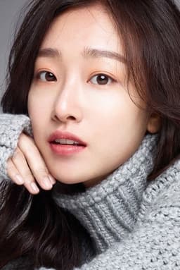 Photo of Lee Ha-young