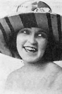 Photo of Alice Maison