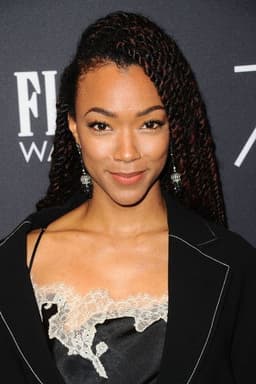 Photo of Sonequa Martin-Green