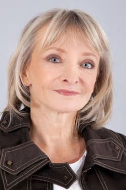 Photo of Nathalie Bleynie