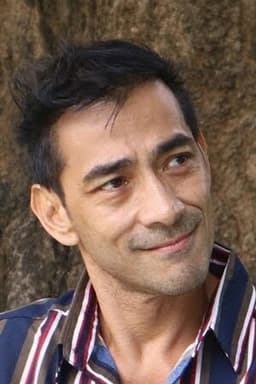 Photo of Raymond Bagatsing
