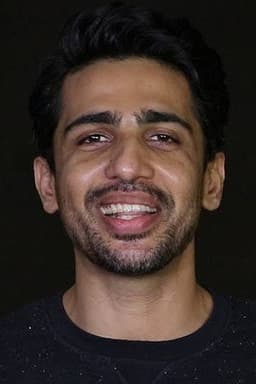 Photo of Gulshan Devaiah