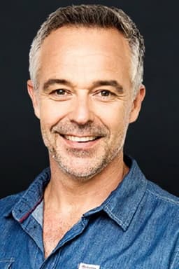 Photo of Cameron Daddo