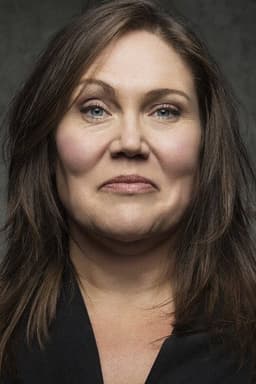 Photo of Lorraine Bruce