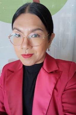 Photo of Tanwarin Sukkhapisit