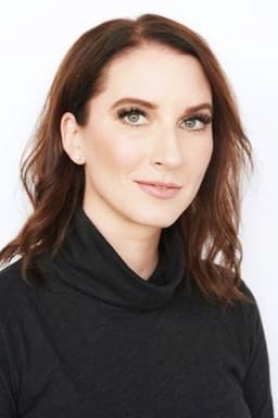 Photo of Clea Shearer