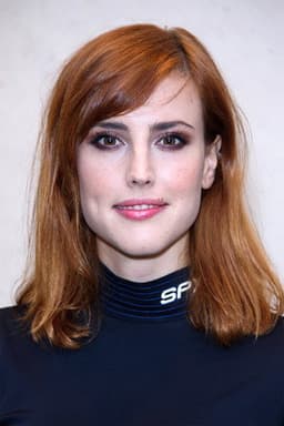 Photo of Natalia de Molina