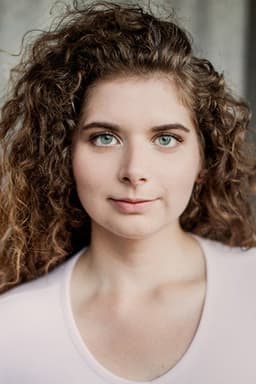 Photo of Michelle Desrochers