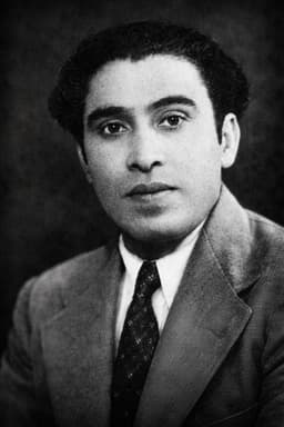 Photo of Vinayak Damodar Karnataki