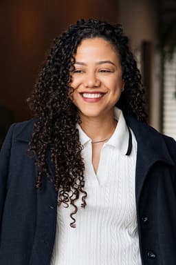 Photo of Sabrina Assunção