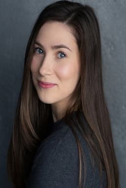 Photo of Mari Izzard