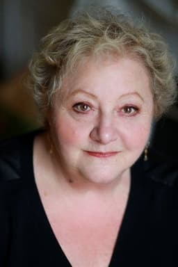 Photo of Chantal Neuwirth