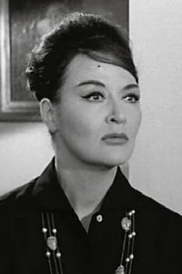 Photo of Linda Sini
