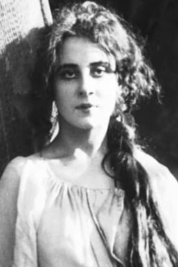 Photo of Liana Iskritskaya-Gardina