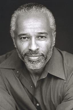 Photo of Damien Leake