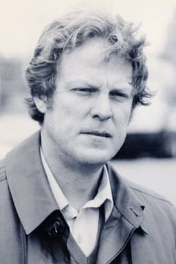 Photo of Gavin MacFadyen