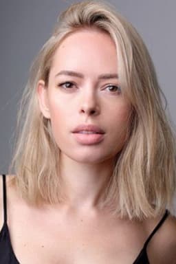 Photo of Tanya Burr
