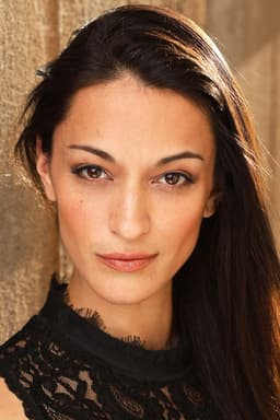 Photo of Sara Tomko
