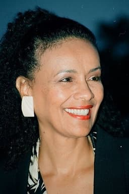 Photo of Marilyn McCoo