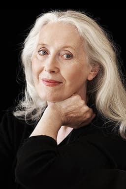 Photo of Julia Blake