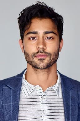 Photo of Manish Dayal