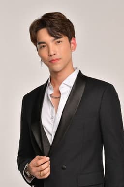 Photo of Junior Ronnakorn Soontornnon