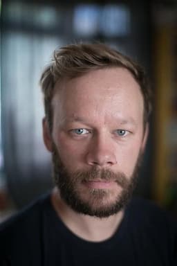 Photo of Felix Hayes