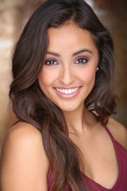 Photo of Cassie Hernandez