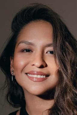 Photo of Gabriela Cartol