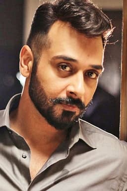 Photo of Faysal Qureshi