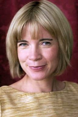 Photo of Lucy Worsley