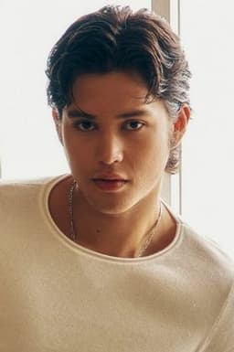 Photo of Kyle Echarri