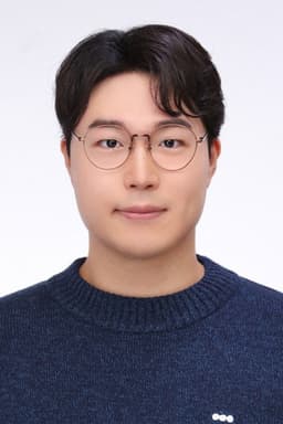 Photo of Hwang Dong-hyun