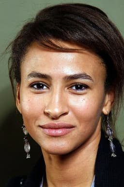 Photo of Léonie Simaga