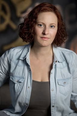 Photo of Sloane Warren