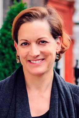 Photo of Anne Applebaum