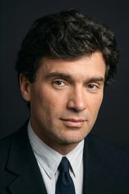Photo of Tarık Tarcan